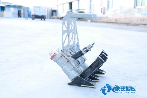 體育地板報(bào)價單