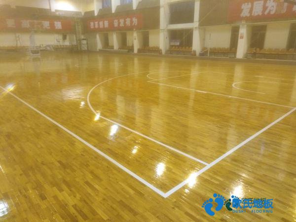 學(xué)?；@球運動木地板施工流程