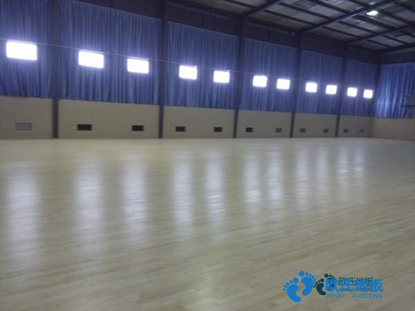 學(xué)校籃球場館木地板何處買