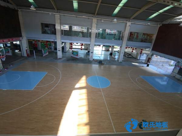 實(shí)木運(yùn)動型木地板哪個(gè)牌子性價(jià)比高